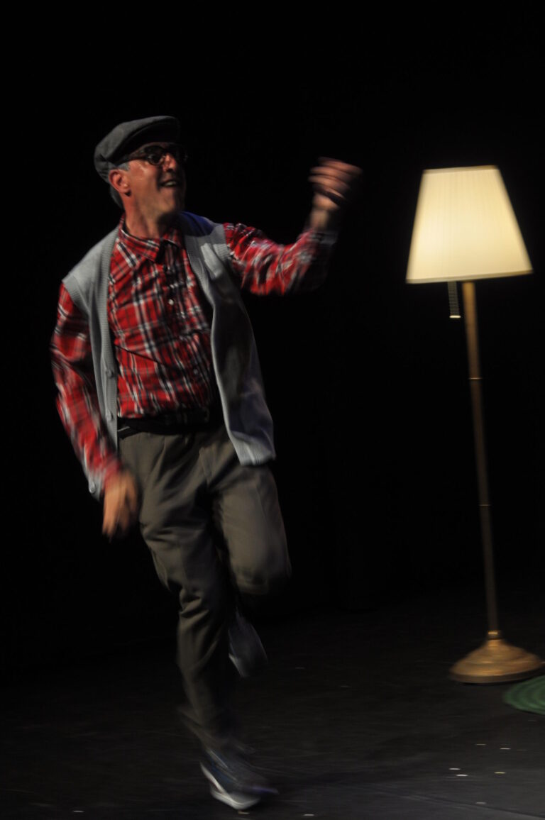 Espectacle L'avi Tonet de la companyia Jordi del Rio